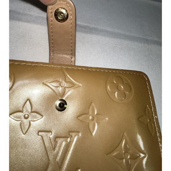 Louis Vuitton Glossy Beige Vernis Porte Monnaie Billets Viennois Kisslock Wallet - Picture 11 of 16